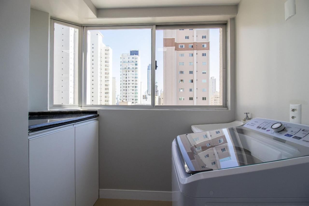 Lug143b - Prox A Roda Gigante, 2 Dorm, Climatizado Balneário Camboriú