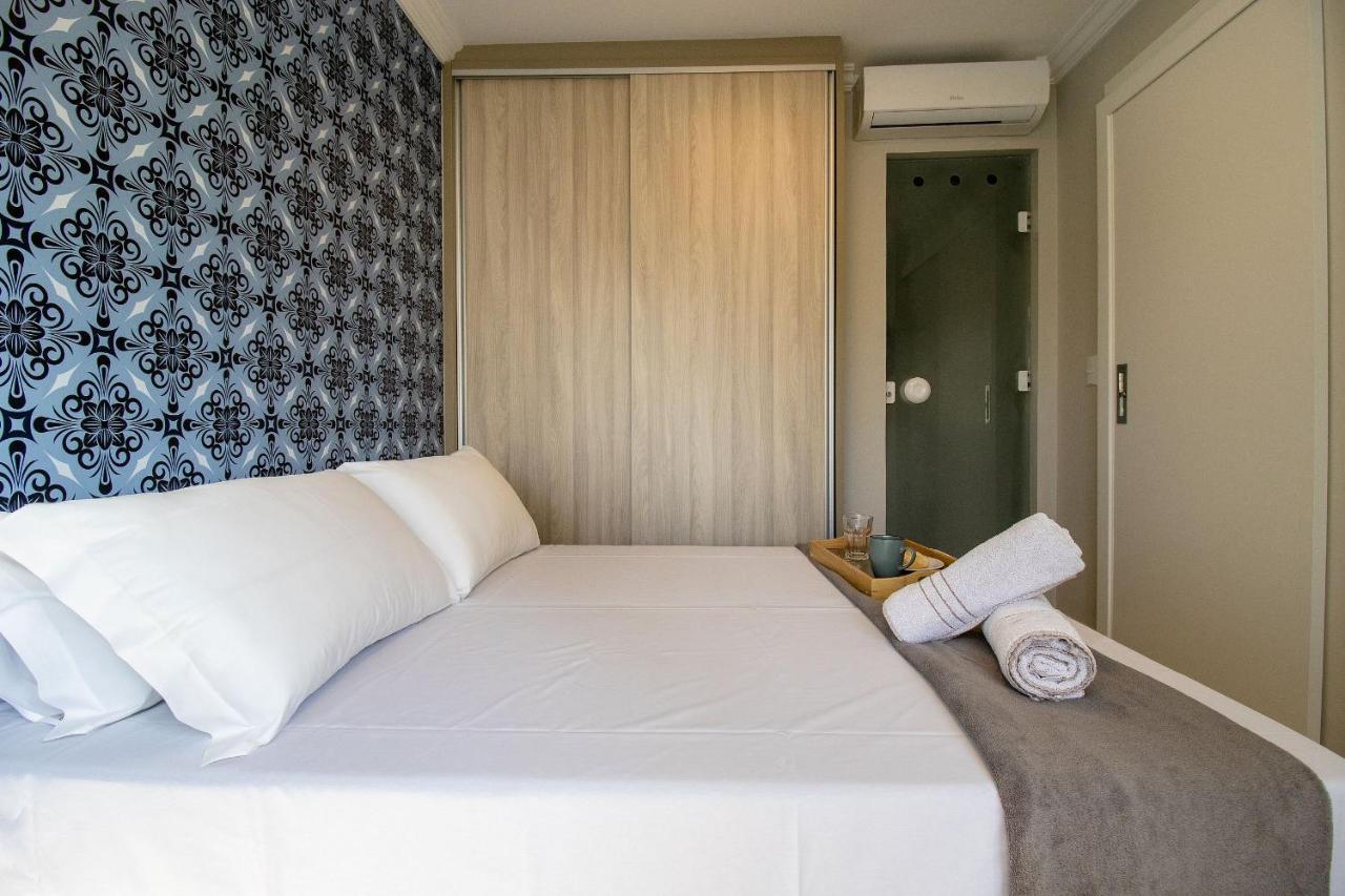Lug143b - Prox A Roda Gigante, 2 Dorm, Climatizado * Balneário Camboriú